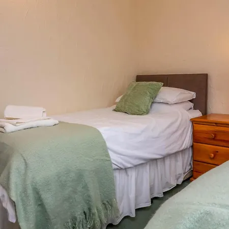 Linhay Holiday home *